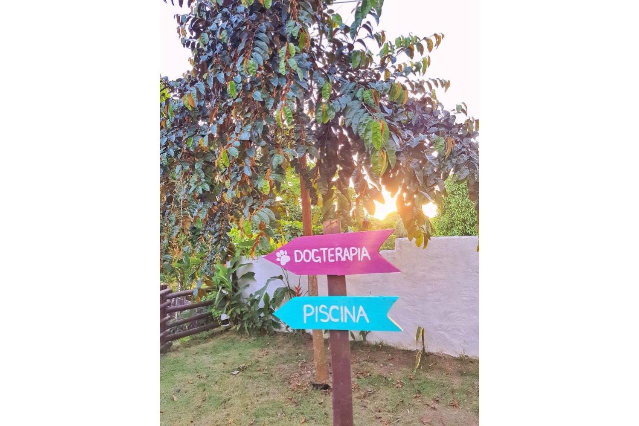 Vila Pitangueira - Apto Laranja - No Centro De Serra Grande Com Piscina, Jacuzzi, Internet Veloz ภายนอก รูปภาพ
